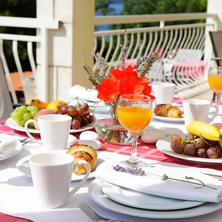 Boutique Telenta 4* فيلا لوكا