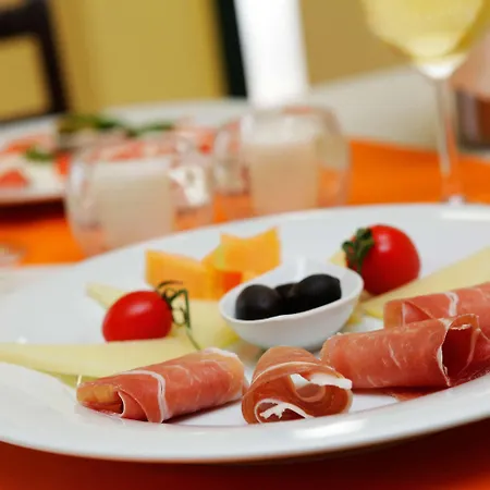 Boutique Telenta 4* فيلا لوكا