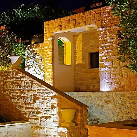 Boutique Telenta Hotel 4*