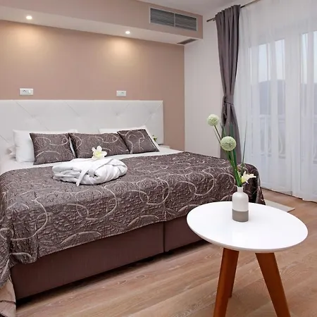 Boutique Telenta Hotel 4*