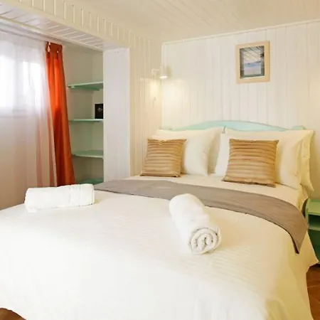 Boutique Telenta 4*